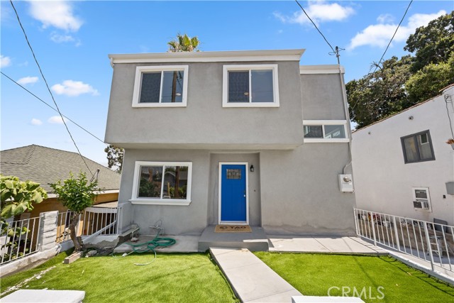 Detail Gallery Image 1 of 22 For 4880 Eldred St, Los Angeles,  CA 90042 - 3 Beds | 2 Baths