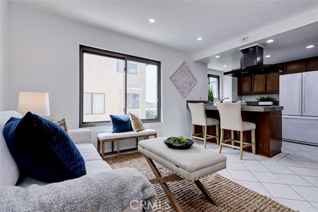 2512 Curtis Avenue, Redondo Beach, California 90278, 3 Bedrooms Bedrooms, ,2 BathroomsBathrooms,Residential,Sold,Curtis Avenue,SB22019177