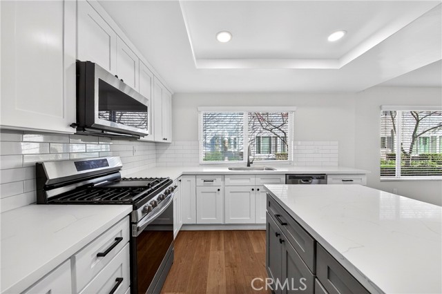 Image 21 of 60 For 11370 Nashawena Court