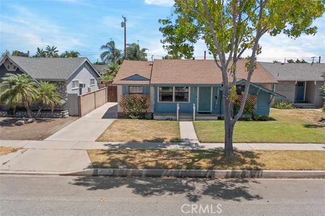 Image 2 for 20908 Ely Ave, Lakewood, CA 90715
