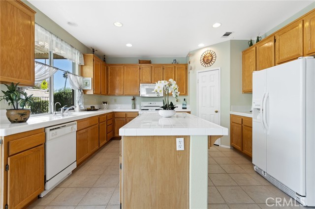 Detail Gallery Image 11 of 62 For 28980 Raintree, Menifee,  CA 92584 - 2 Beds | 2 Baths