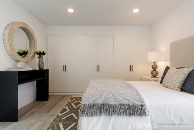 846 N Alta Vista Boulevard, Los Angeles CA: https://media.crmls.org/medias/fe97ec93-4777-4e1b-9f6c-92679e725f0e.jpg
