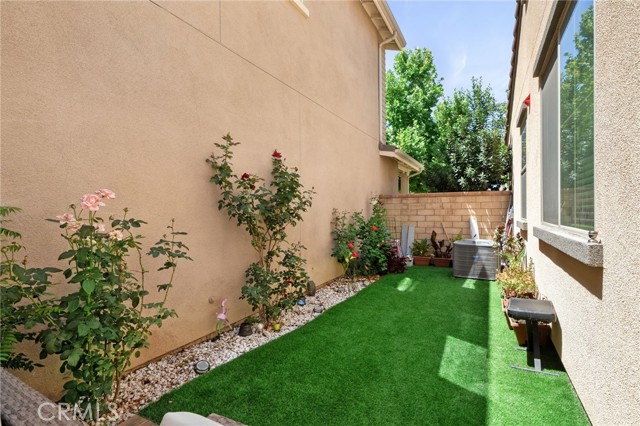 3134 E La Avenida Drive, Ontario CA: https://media.crmls.org/medias/fe98296a-1dcc-40ec-8dd2-018e222aa05a.jpg
