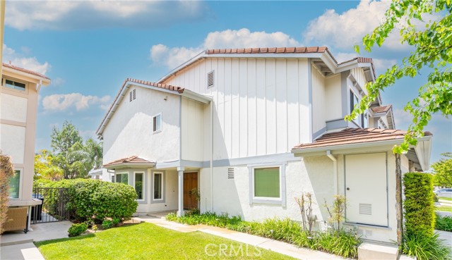 19448 Crystal Ridge Lane, Porter Ranch CA: https://media.crmls.org/medias/fe984ee3-d4d5-4e20-8f0d-4b4907c7d378.jpg