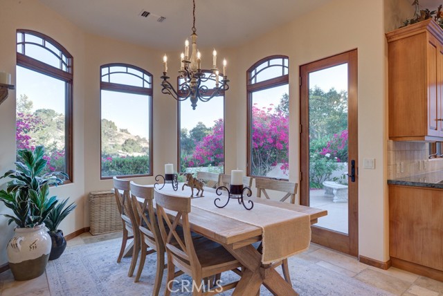 2545 Nightshade Place, Arroyo Grande CA: https://media.crmls.org/medias/fe98eb14-7a49-4db3-aa87-49b0674c2fd8.jpg