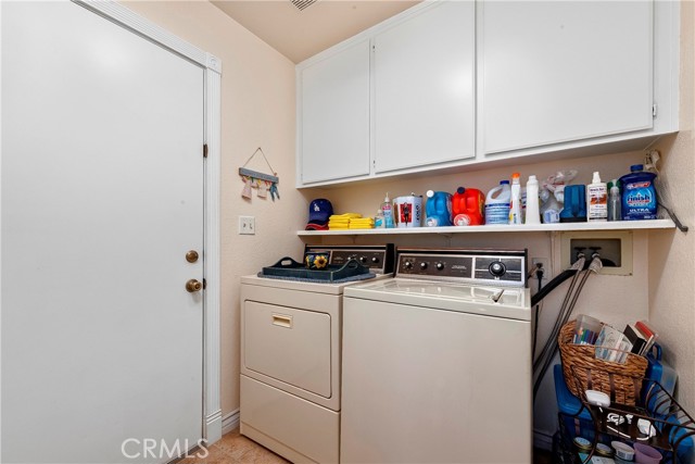 Detail Gallery Image 19 of 44 For 40512 Palmas Ct, Palmdale,  CA 93551 - 3 Beds | 2/1 Baths