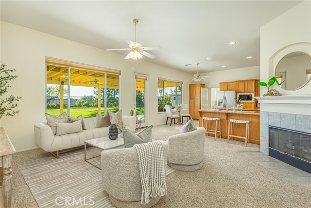 Detail Gallery Image 11 of 49 For 35377 Shade Tree Road, Yucaipa,  CA 92399 - 4 Beds | 3 Baths