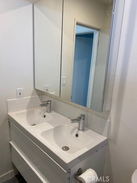3169 Quartz Lane, Fullerton CA: https://media.crmls.org/medias/fe99fb2c-e882-4e15-9343-ef5252a56e44.jpg