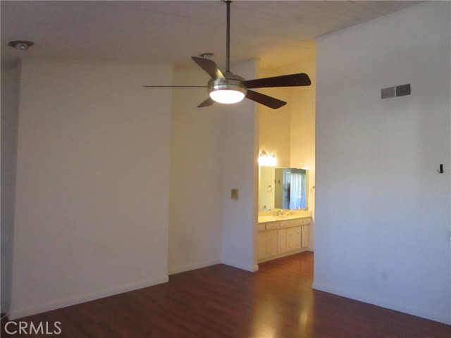 Detail Gallery Image 9 of 20 For 747 Fairview #C,  Arcadia,  CA 91007 - 2 Beds | 3/1 Baths