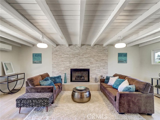 2310 W 169th Place, Torrance CA: https://media.crmls.org/medias/fe9be202-fd1d-42ec-80d4-87ac566052fe.jpg