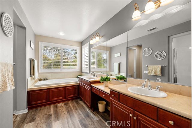 Detail Gallery Image 25 of 43 For 41812 Octavia Ct, Murrieta,  CA 92562 - 5 Beds | 4/1 Baths