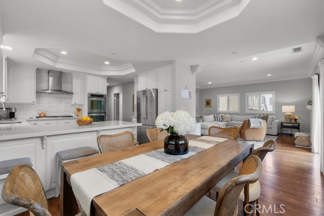 1817 Clark Lane, Redondo Beach CA: https://media.crmls.org/medias/fe9bf184-fdf7-4876-8cf5-5f9b00ca927e.jpg