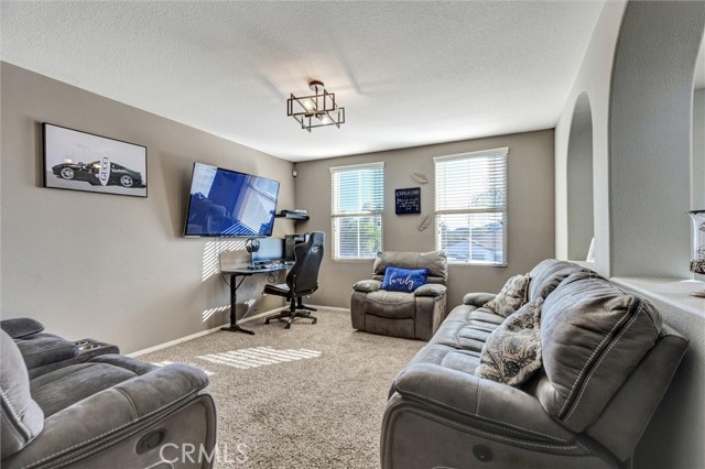 Detail Gallery Image 21 of 45 For 26978 Homeroom Ct, Moreno Valley,  CA 92555 - 4 Beds | 3 Baths