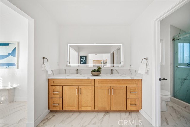 24861 Camberwell Street, Laguna Hills CA: https://media.crmls.org/medias/fea00c19-8951-414f-bbc3-601f10303c09.jpg