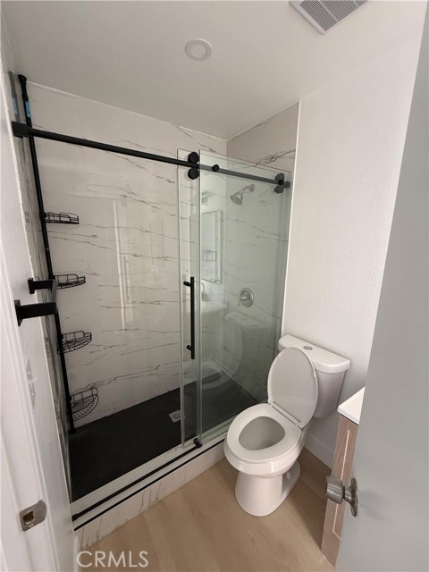 Detail Gallery Image 19 of 31 For 15004 Nordhoff #203,  North Hills,  CA 91343 - 2 Beds | 2 Baths