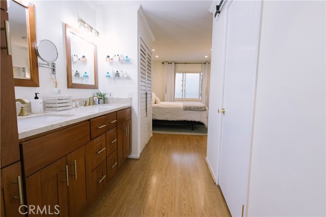 Detail Gallery Image 14 of 19 For 282 Redondo #302,  Long Beach,  CA 90803 - 2 Beds | 2 Baths