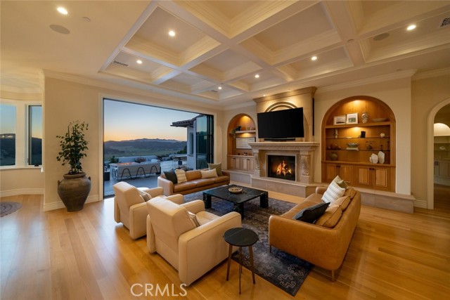 Image 3 of 70 For 506 Bella Terra Court