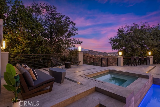 Detail Gallery Image 52 of 62 For 2111 Rimcrest Dr, Glendale,  CA 91207 - 4 Beds | 5 Baths