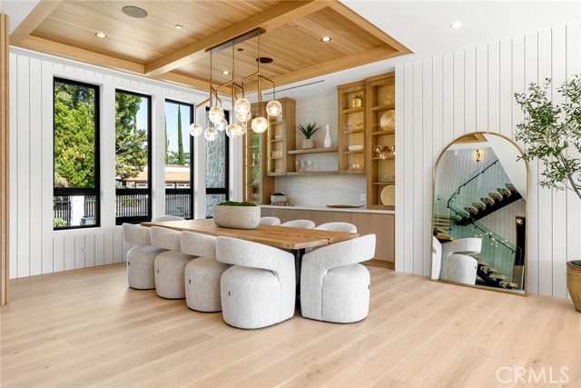 4601 Vista De Oro Avenue, Woodland Hills CA: https://media.crmls.org/medias/fea196bf-2696-4bdf-afa1-6fc26295315d.jpg