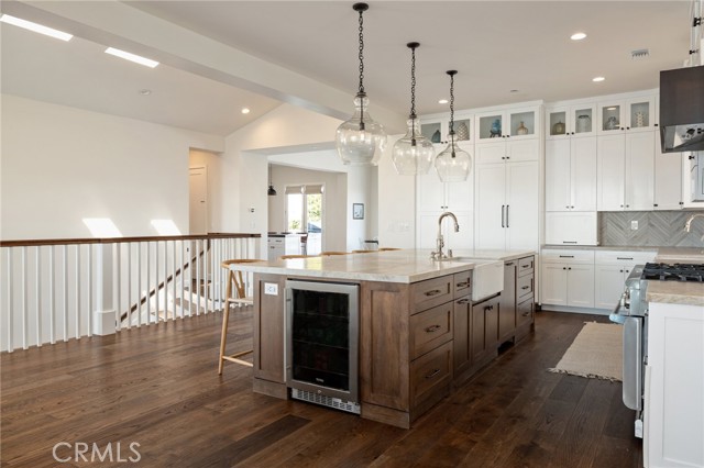 550 Helberta Avenue, Redondo Beach, California 90277, 5 Bedrooms Bedrooms, ,3 BathroomsBathrooms,Residential,Sold,Helberta,SB21204332