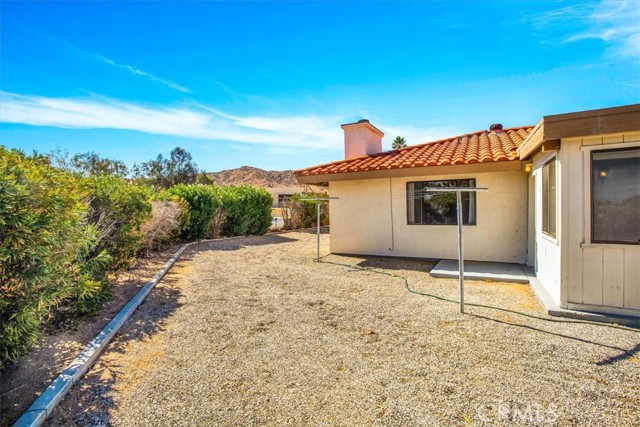 Detail Gallery Image 33 of 49 For 8825 San Vincente Dr, Yucca Valley,  CA 92284 - 2 Beds | 2 Baths