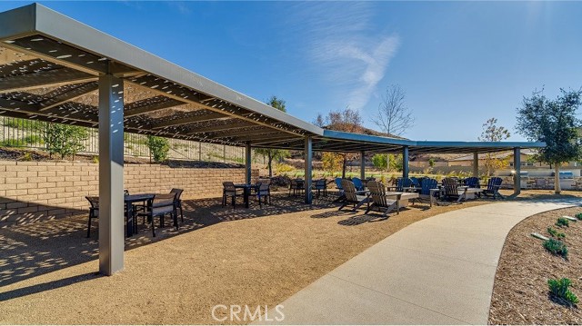 Detail Gallery Image 32 of 41 For 24339 Calle La Roca, Valencia,  CA 91354 - 4 Beds | 4/1 Baths
