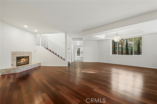 Detail Gallery Image 8 of 49 For 272 Manzanita, Thousand Oaks,  CA 91361 - 4 Beds | 3 Baths