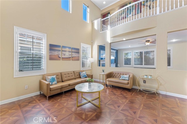 Detail Gallery Image 6 of 41 For 2547 Calla Lily Ct, Simi Valley,  CA 93063 - 4 Beds | 2/1 Baths