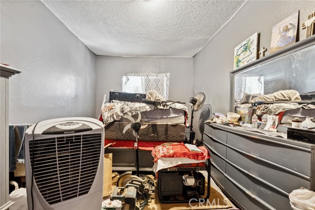 Detail Gallery Image 9 of 37 For 673 W 9th St, San Bernardino,  CA 92410 - 4 Beds | 2 Baths