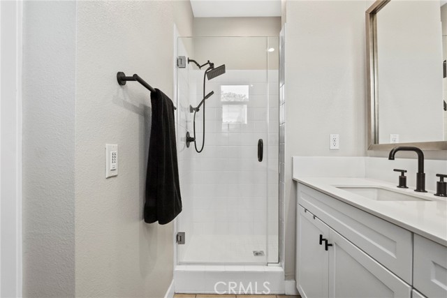 Detail Gallery Image 18 of 32 For 645 W Foothill Bld #10,  Glendora,  CA 91741 - 3 Beds | 4 Baths