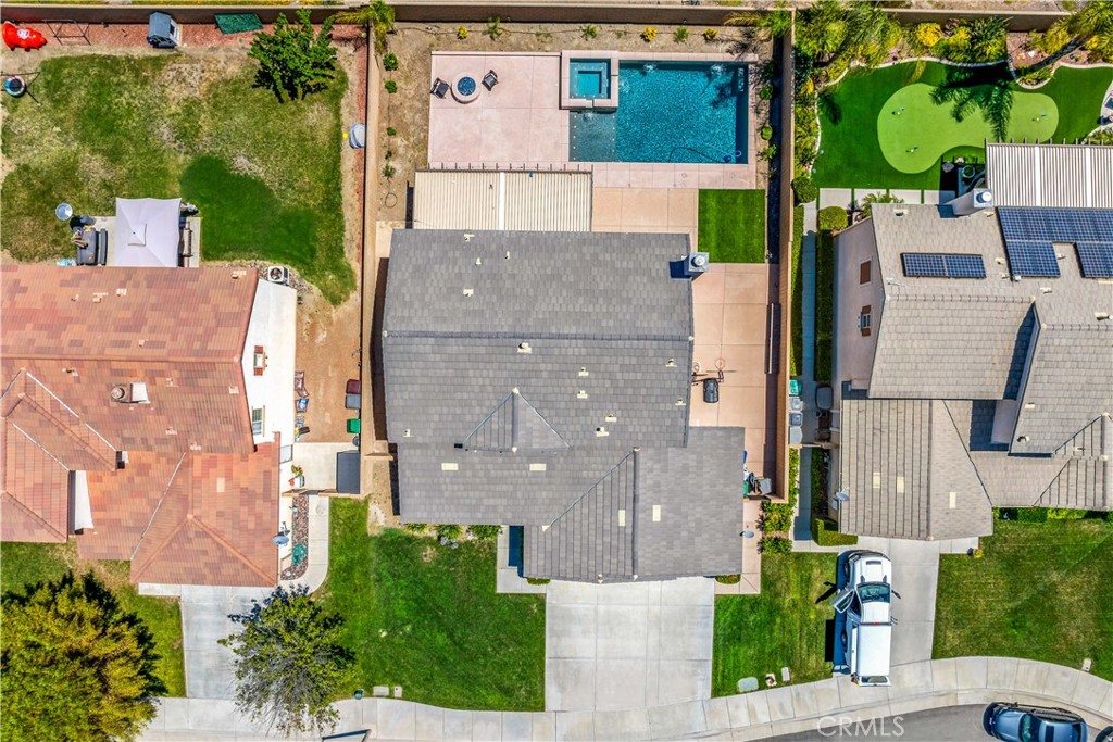 https://media.crmls.org/medias/fea5dffa-05ab-498c-93ba-c612f8047a14.jpg?preset=X-Large