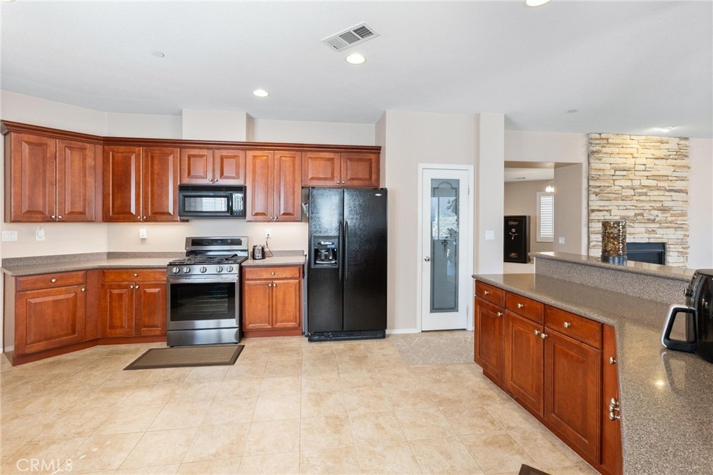 MLS #CV25239567 image #18