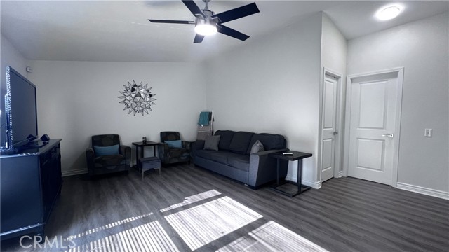 Detail Gallery Image 22 of 37 For 20843 Waalew Rd #C148,  Apple Valley,  CA 92307 - 4 Beds | 2 Baths