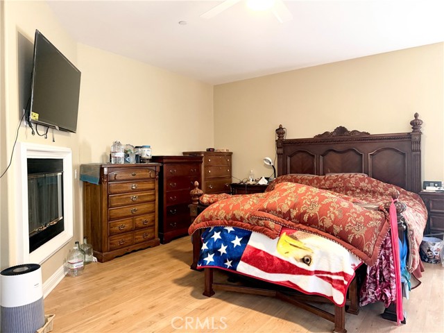5721 Velvet Oak Court photo 22