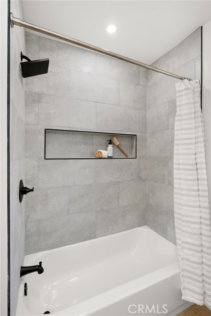 17321 Merit Avenue, Gardena CA: https://media.crmls.org/medias/fea612a6-971d-4f31-afda-ea91680412c8.jpg