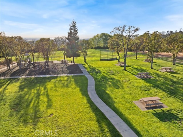 Detail Gallery Image 5 of 39 For 1 Stepping Stone, Oroville,  CA 95966 - 3 Beds | 2/1 Baths