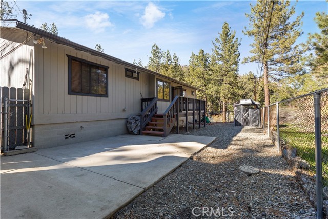 Detail Gallery Image 26 of 34 For 1949 Twin Lakes Dr, Wrightwood,  CA 92397 - 3 Beds | 2 Baths