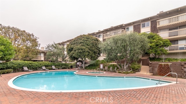 6542 Ocean Crest Drive, Rancho Palos Verdes, California 90275, 2 Bedrooms Bedrooms, ,1 BathroomBathrooms,Residential,Sold,Ocean Crest,PV22001963