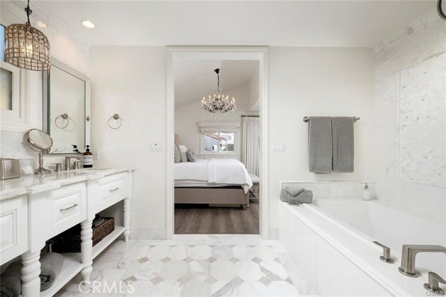 Detail Gallery Image 26 of 45 For 1501 E Balboa Bld, Newport Beach,  CA 92661 - 5 Beds | 4 Baths