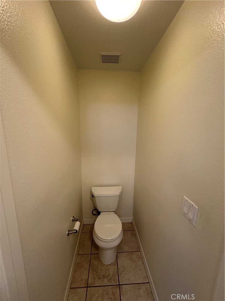https://media.crmls.org/medias/fea96e10-2ce4-4000-8b63-b55197c991cd.jpg?preset=X-Large
