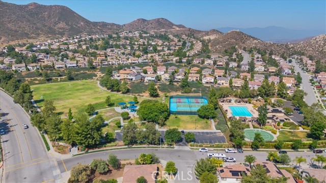 32059 Poppy Way, Lake Elsinore CA: https://media.crmls.org/medias/fea977c8-5dce-40ea-aa07-0030c4640415.jpg