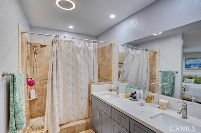 17 Westbrook Lane, Pomona CA: https://media.crmls.org/medias/feac9ad6-5ad6-4d5c-a0be-5dba44d3f167.jpg