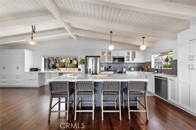 25211 La Cresta Drive, Dana Point CA: https://media.crmls.org/medias/feaca128-28b0-4f48-9f78-8a6fe5cf6598.jpg