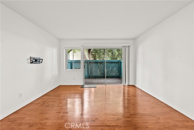 Detail Gallery Image 14 of 40 For 5700 Etiwanda #148,  Tarzana,  CA 91356 - 2 Beds | 1/1 Baths