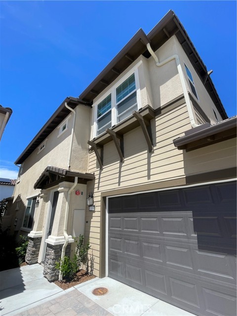 Detail Gallery Image 1 of 16 For 32857 Tanant Dr, Temecula,  CA 92591 - 4 Beds | 3 Baths