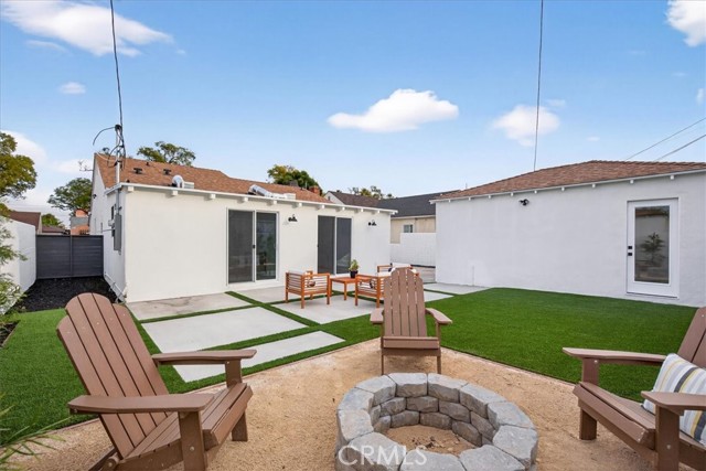 Detail Gallery Image 31 of 34 For 3825 Edgehill Dr, Los Angeles,  CA 90008 - 3 Beds | 2 Baths