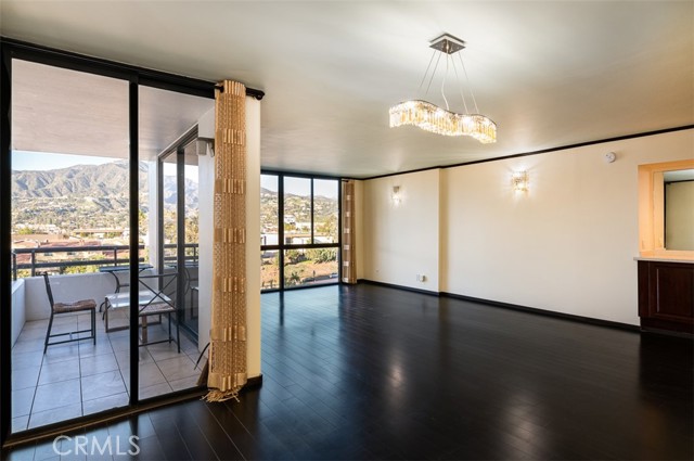 Detail Gallery Image 14 of 39 For 343 Pioneer Dr #602,  Glendale,  CA 91203 - 2 Beds | 2 Baths