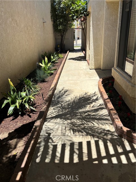 3014 Enrique, San Clemente CA: https://media.crmls.org/medias/feb109e3-cb50-46bf-a885-611090125684.jpg