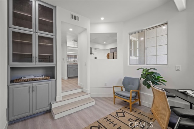 314 Lola Avenue, Pasadena CA: https://media.crmls.org/medias/feb14f7b-f64b-4047-b913-0744f2c559e6.jpg