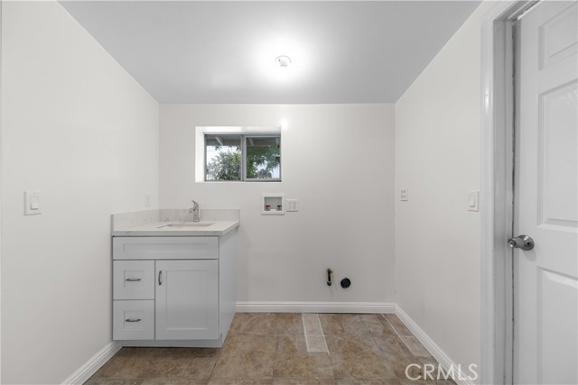 Detail Gallery Image 14 of 21 For 18439 Maclaren St, La Puente,  CA 91744 - 3 Beds | 2 Baths